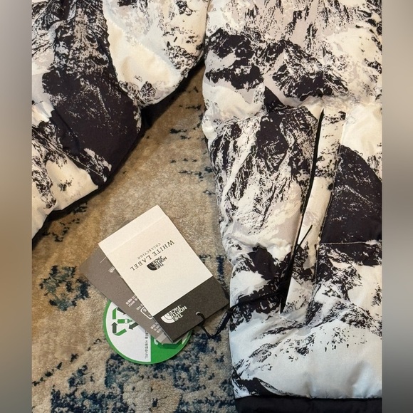 New North Face puffer jacket / coat expedition system XL - Picture 2 of 11